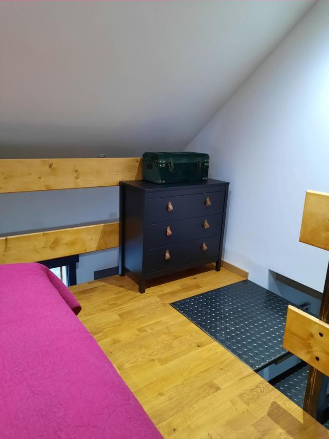 Chalet à L'orée Du Bois Avec Parking